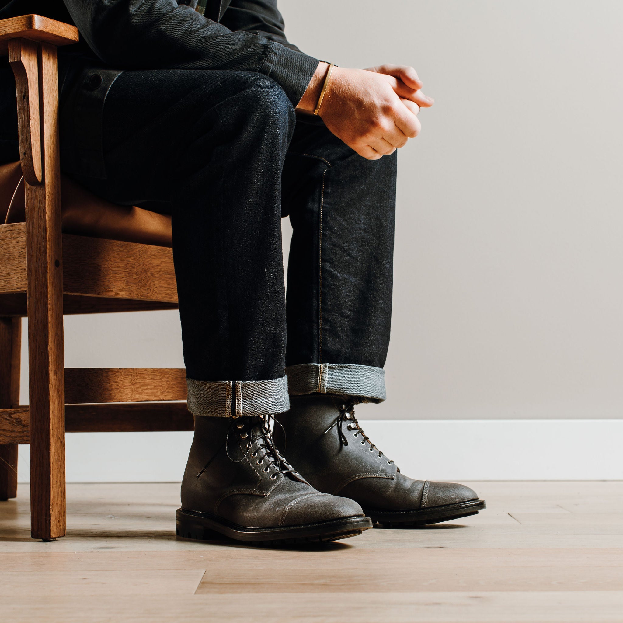 Cap Toe Boot Frost Waxed Commander