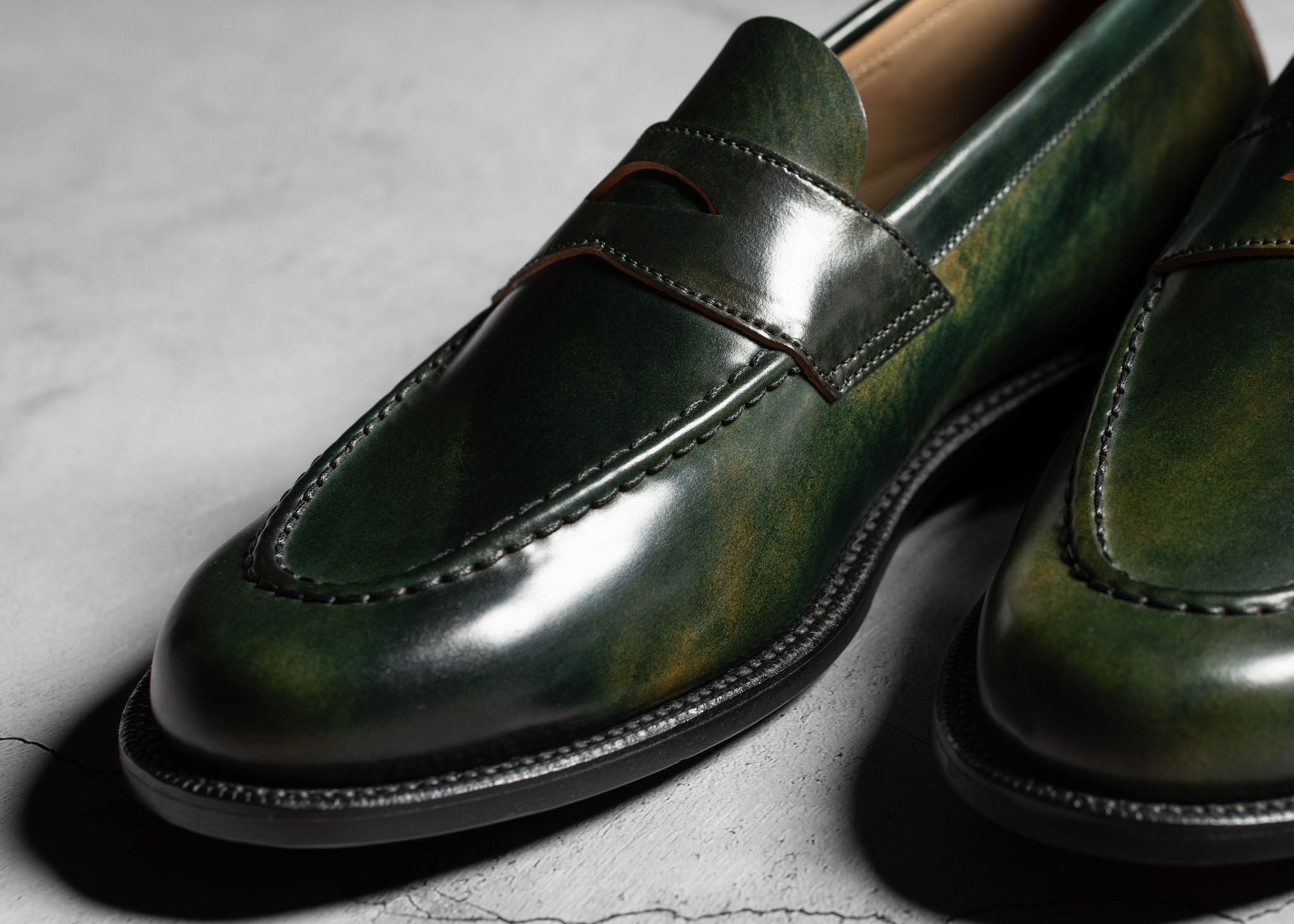 Pre-Order | Unlined Traveler Penny Black Marbled Shell Cordovan