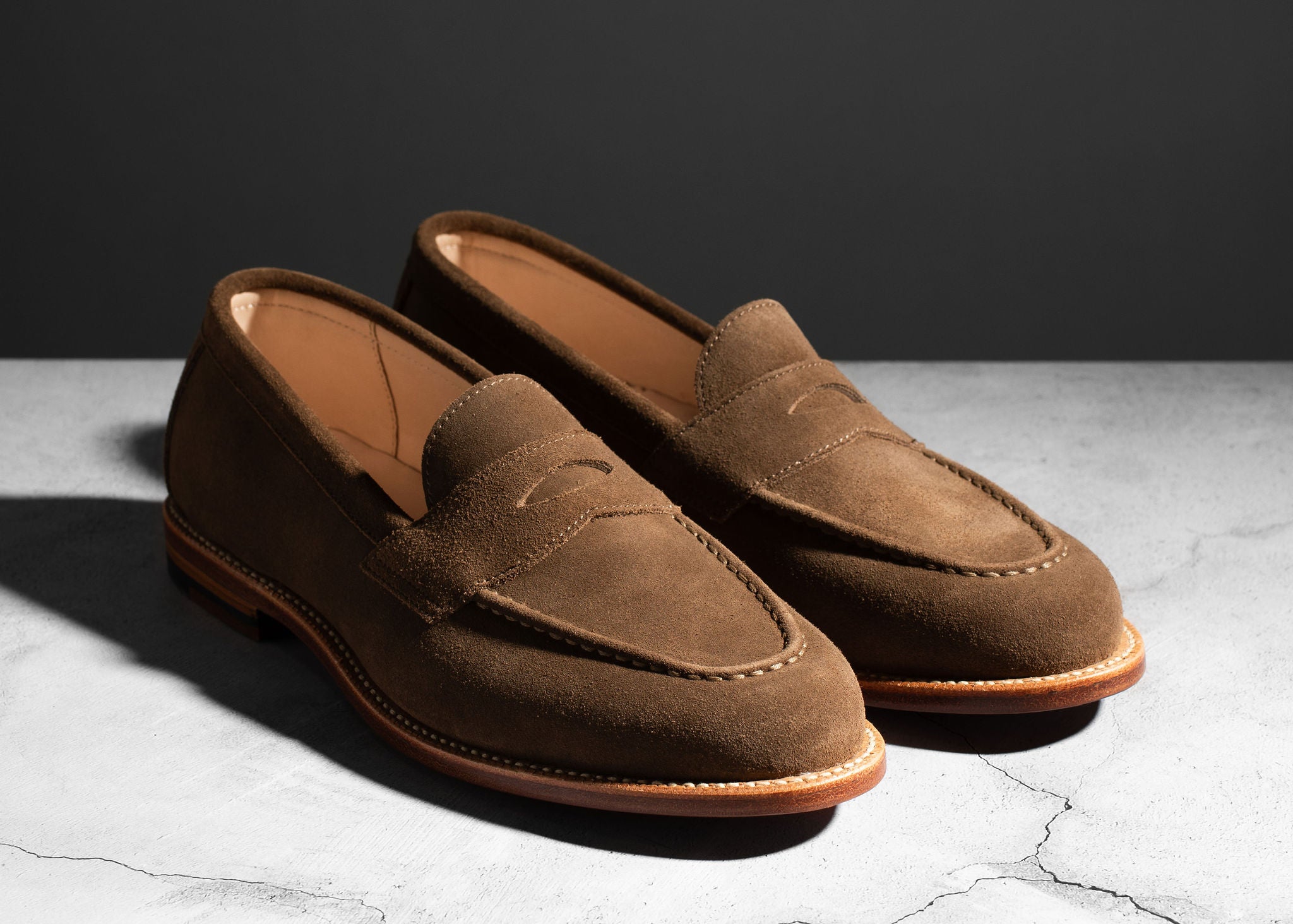 Pre-Order | Traveler Penny Loafer Husk Suede