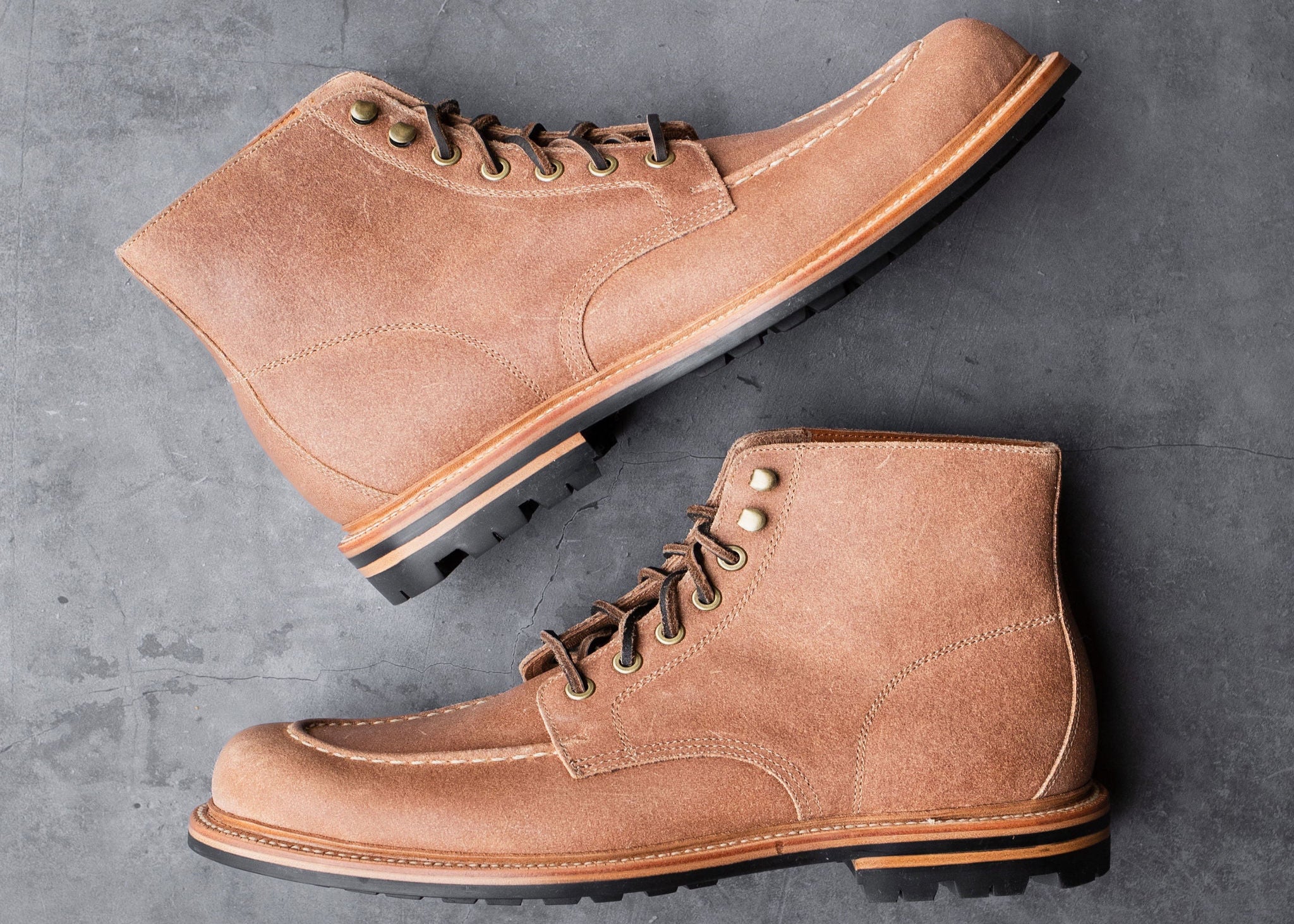 Brass Boot Natural Waxed Commander