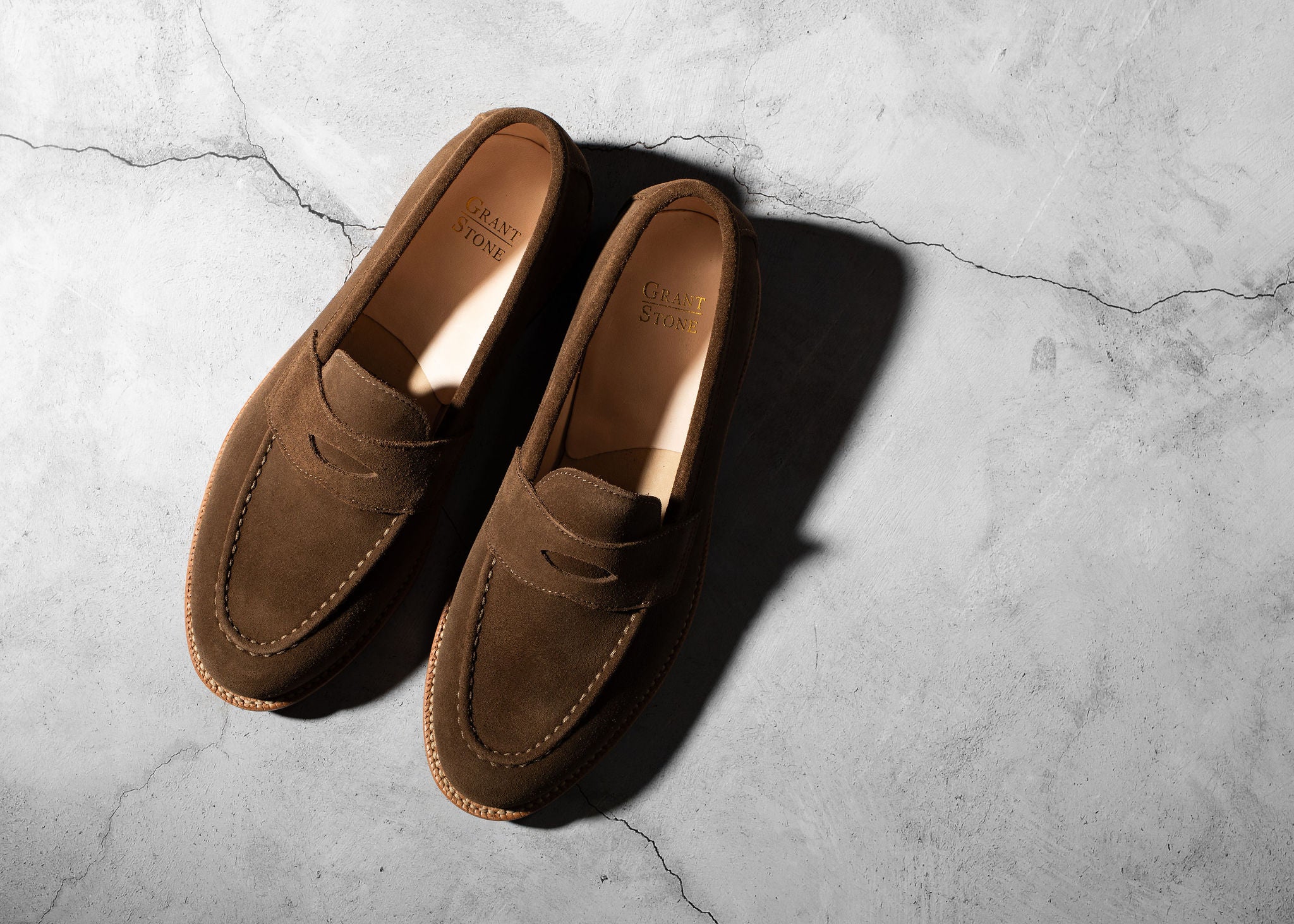 Pre-Order | Traveler Penny Loafer Husk Suede