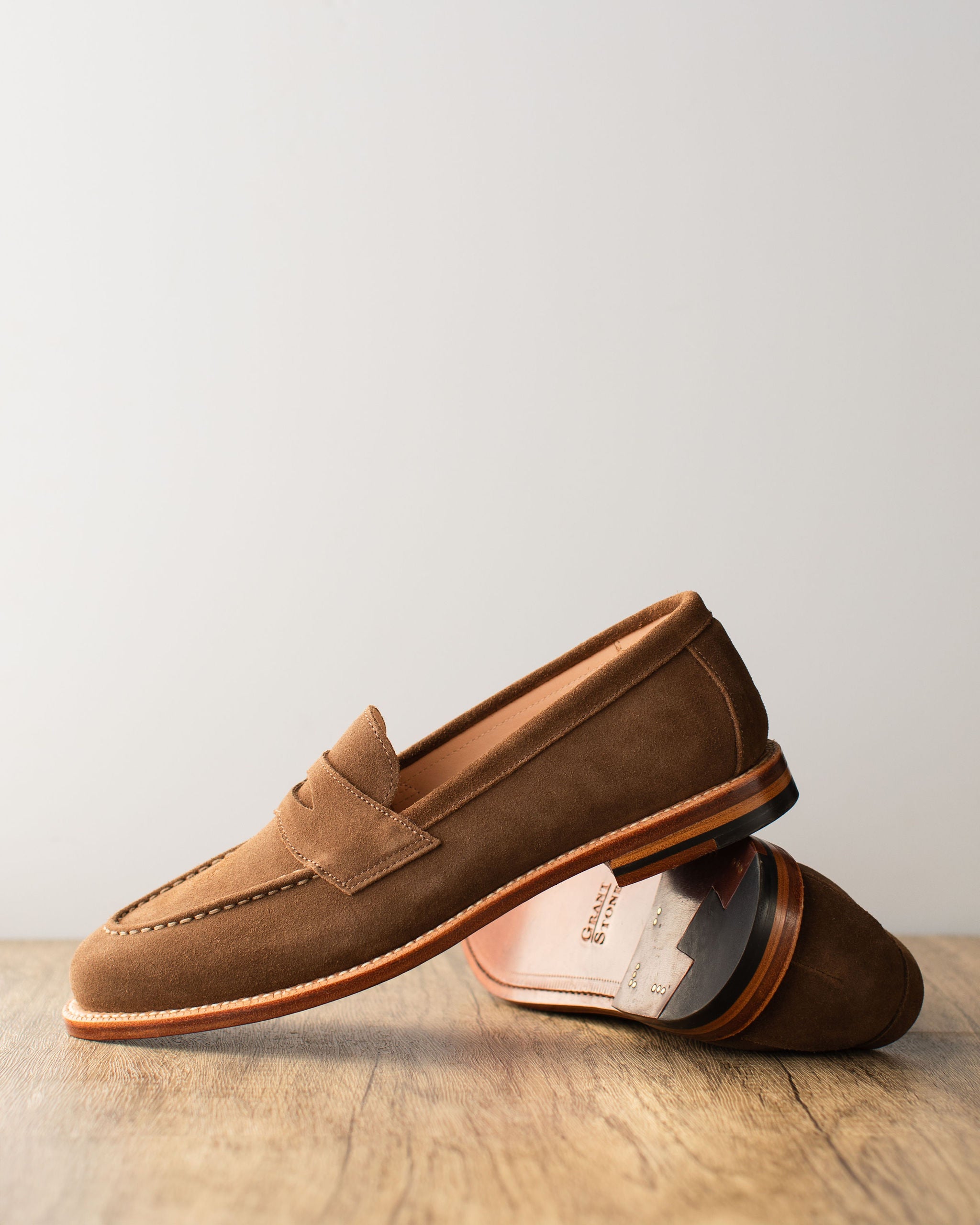 Pre-Order | Traveler Penny Loafer Husk Suede