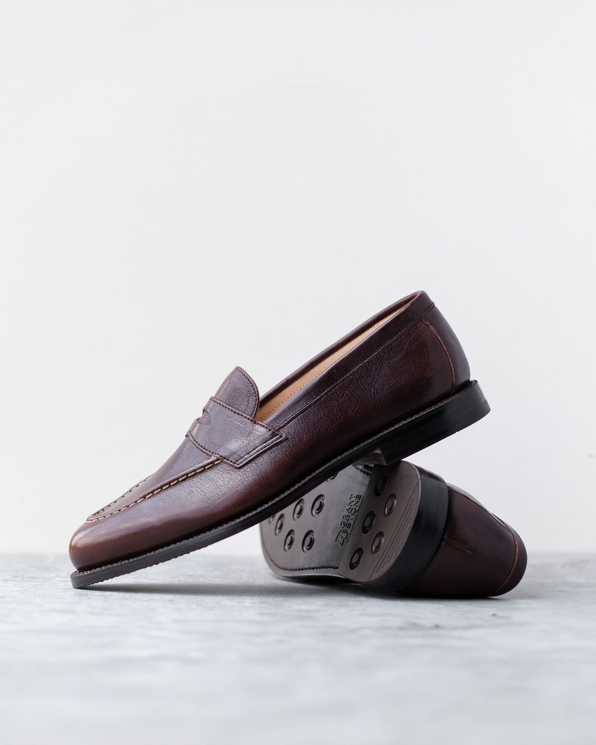 Pre-Order | Traveler Penny Dark Brown Aspen