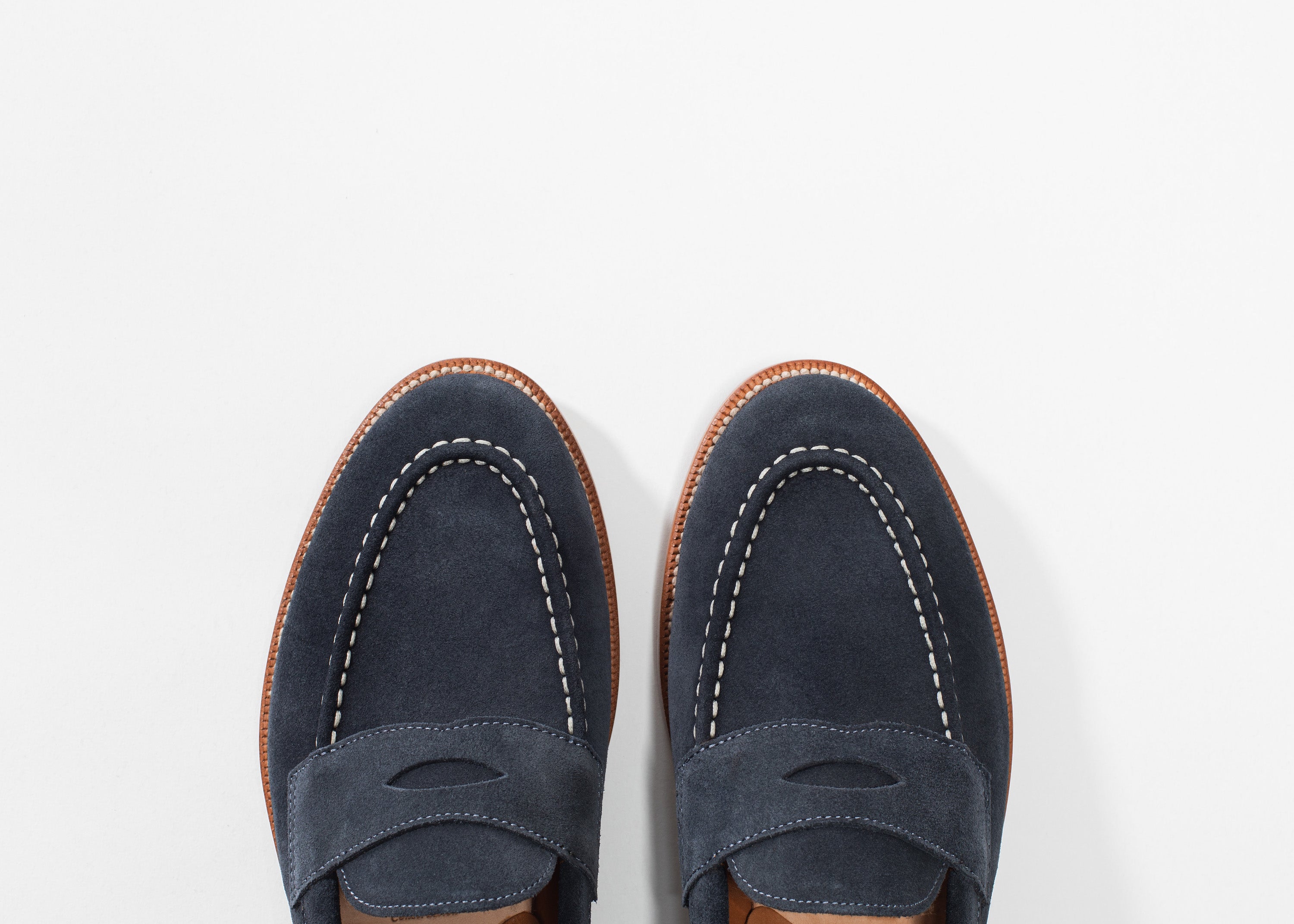 Traveler Penny Midnight Suede