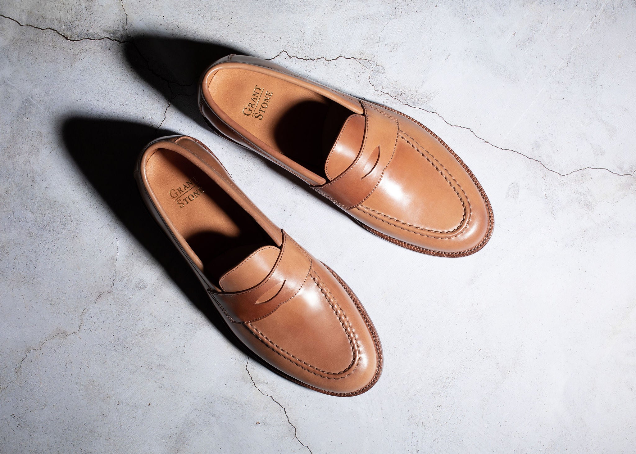 Pre-Order | Traveler Penny Honey Glazed Shell Cordovan