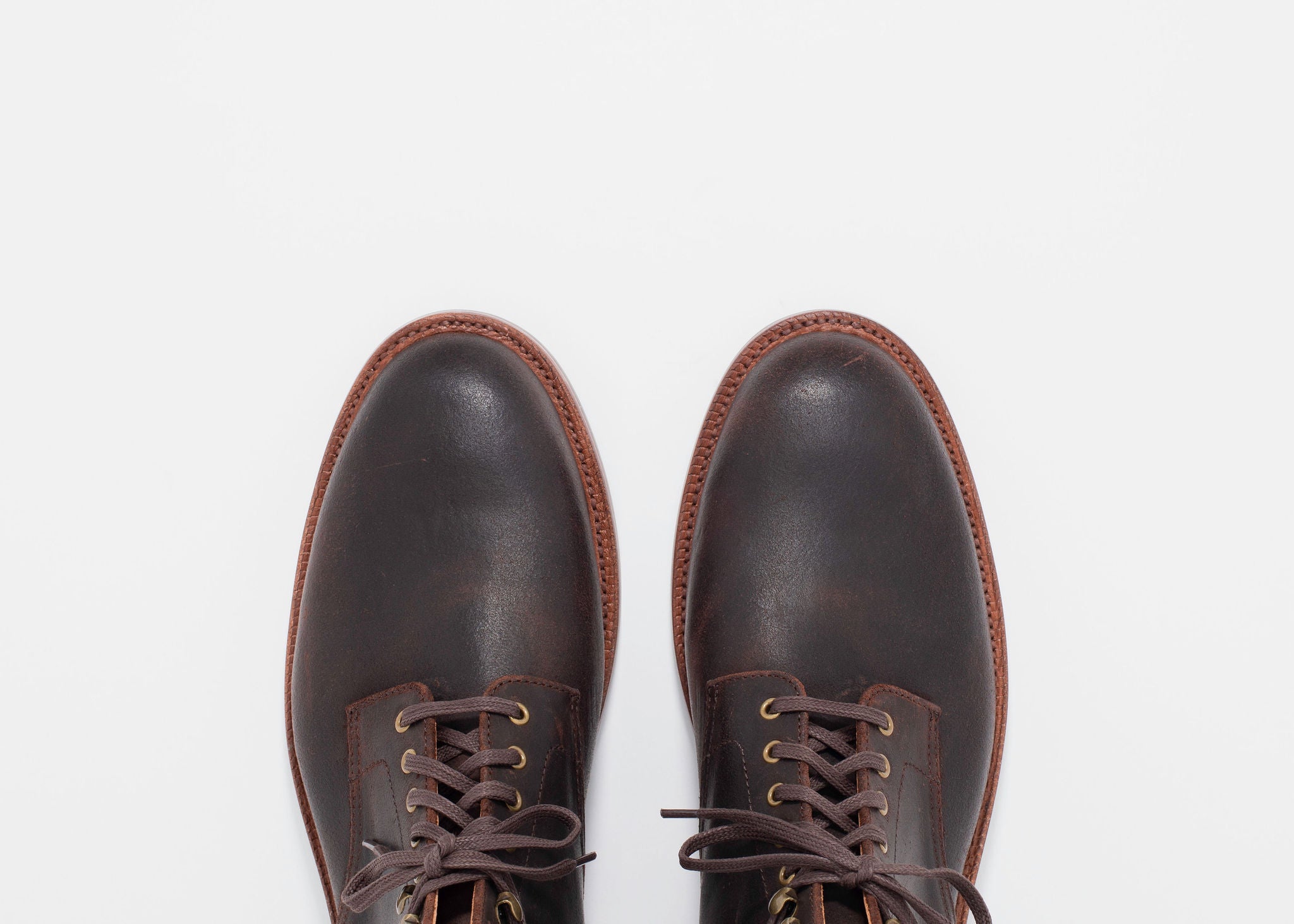 Edward Boot Tobacco Waxed Commander